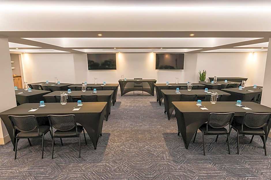 Hotel Royal William, an Ascend Collection Hotel