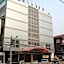 Dhevaraj Hotel