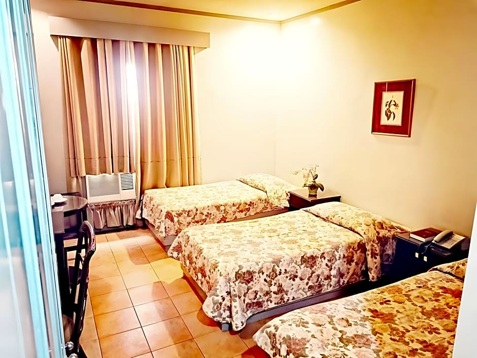 Casa Leticia Business Inn