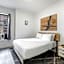 Hotel 27 by LuxUrban