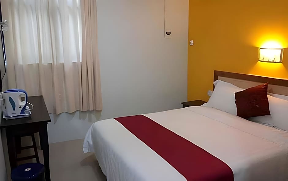 Mega Inn