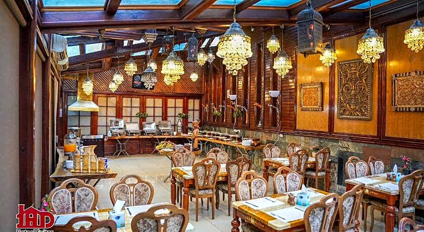 Jad Hotel Suites