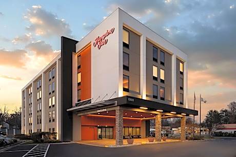 Hampton Inn By Hilton Fairfax City