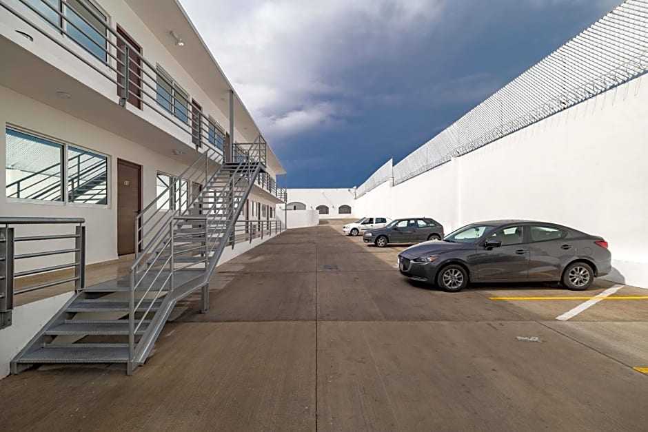 HostPal Villa Penuelas Queretaro