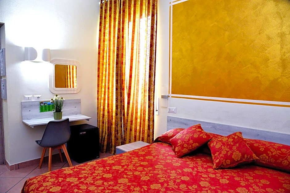 HOTEL IL PARCO - Parking Free & Restaurant - Hotel