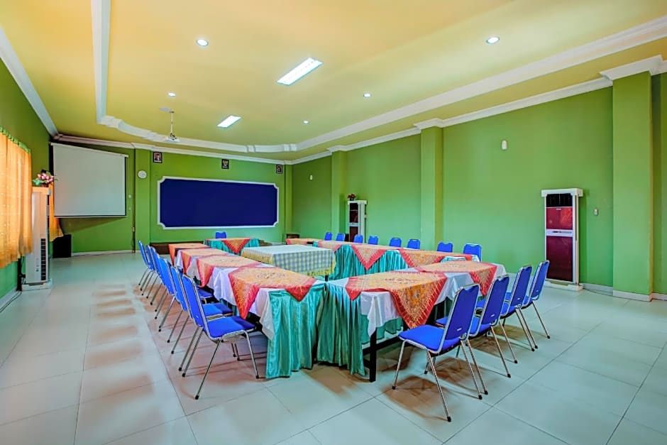 CAPITAL O 3933 Hotel Grand Anugrah