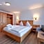 Hartungs Hoteldorf