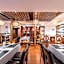 Zhongshan Louis Hotel