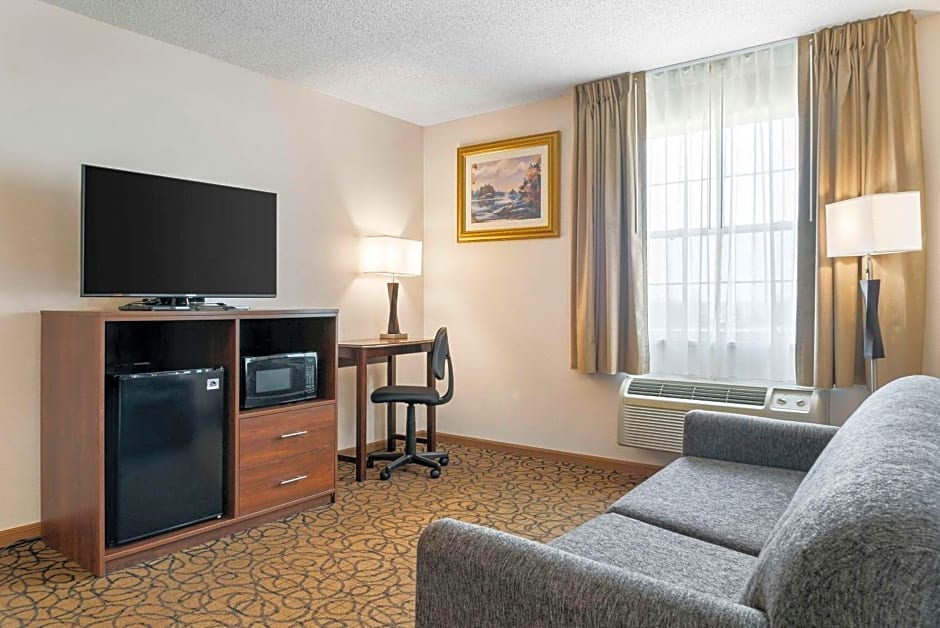 Quality Inn & Suites Manistique