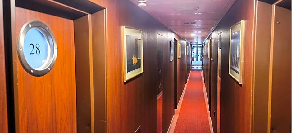 Shipotel-Berlin GmbH, Shipotel Eastern & Shipotel Western