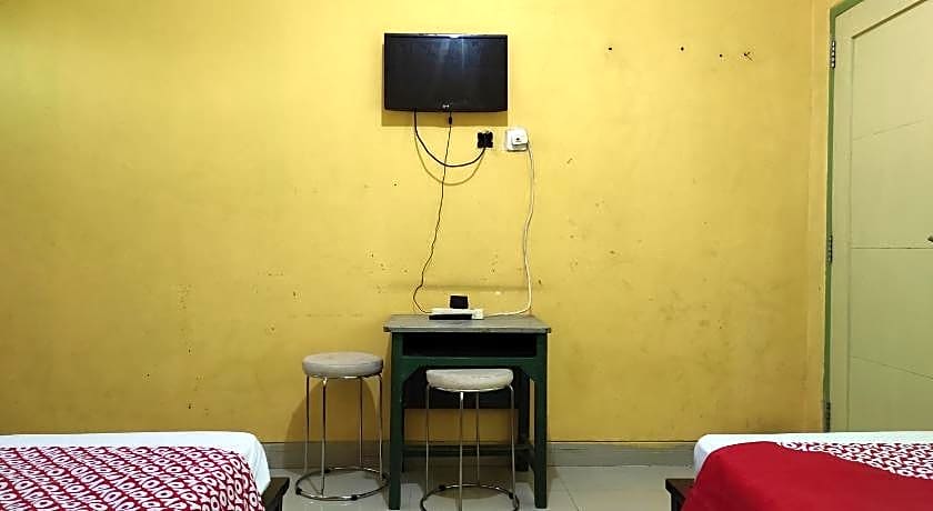 OYO 90333 Wisma Tenang Jaya Syariah