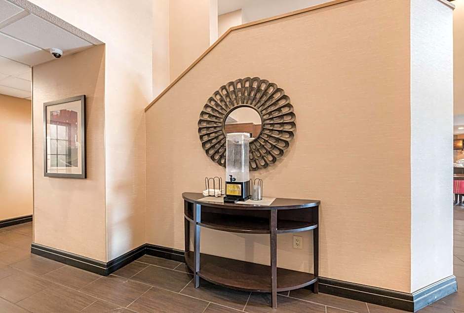 Comfort Suites Monroe
