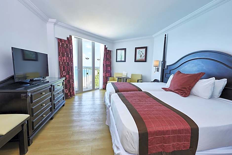 Riu Palace Paradise Island - Adults Only - All Inclusive