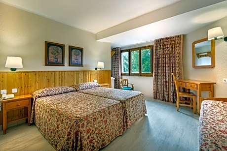 Double Room with Two Extra beds (2 Adults + 2 Children)