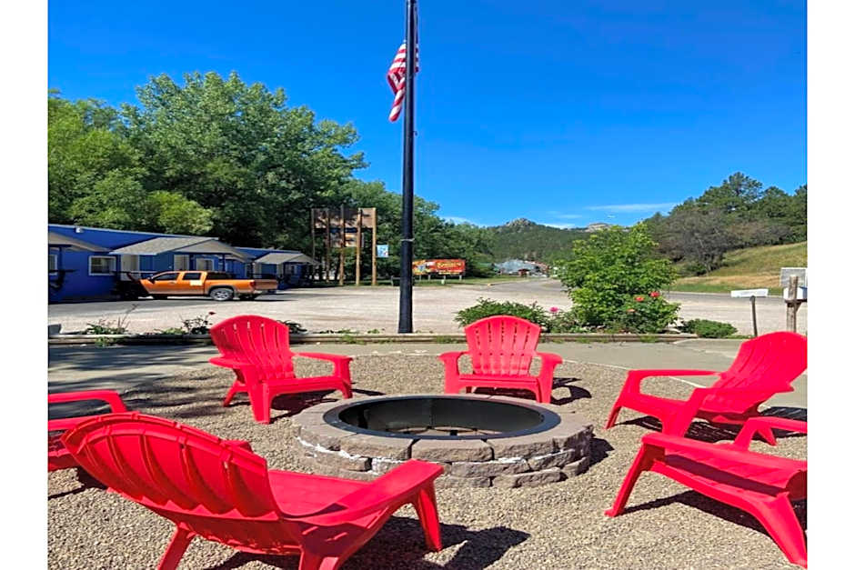 The Brookside Motel by Belvilla Keystone Near Mt.Rushmore