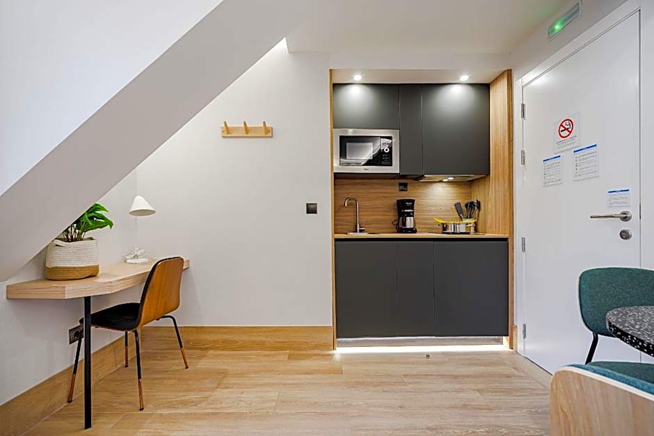 Feelathome Ventas Suites