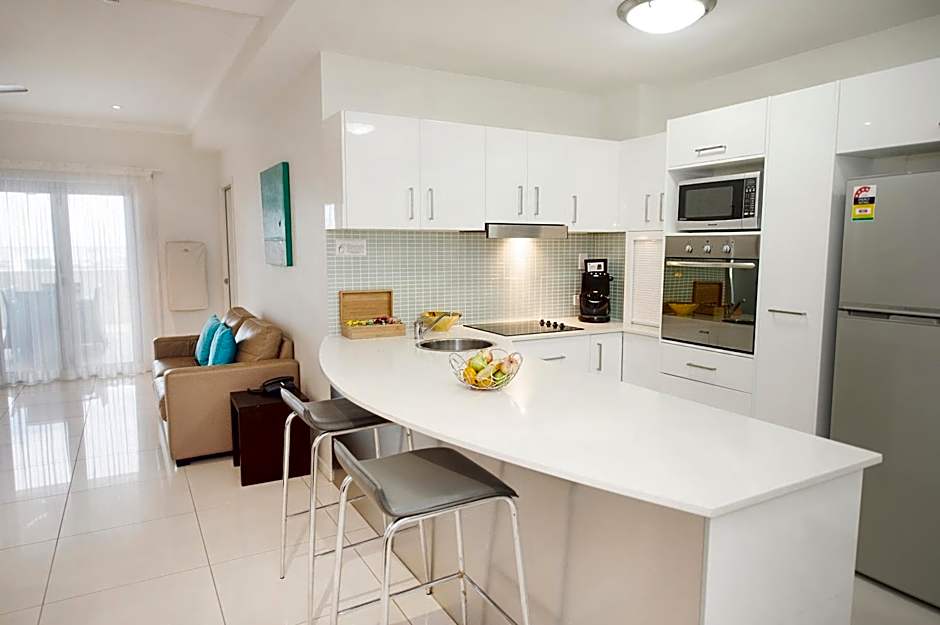 Gladstone City Central Apartment Hotel Official