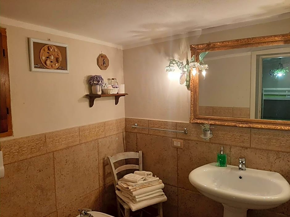 casa di campagna dal pozzo