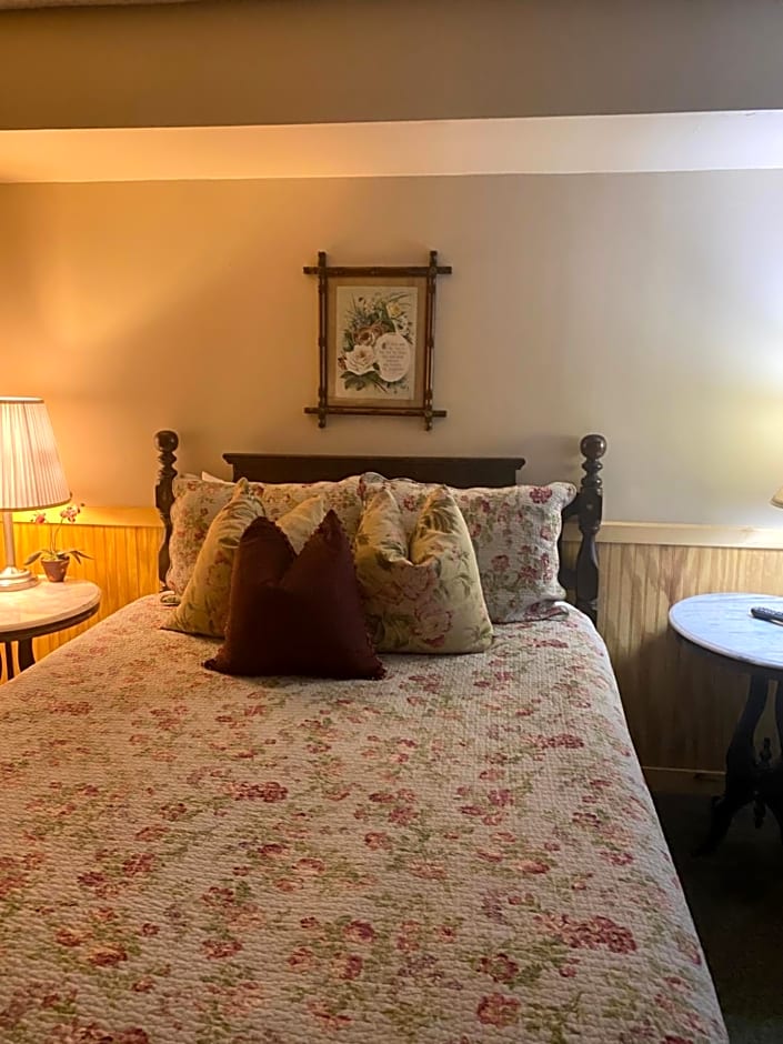 Gunn House Hotel