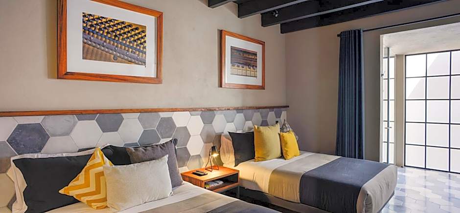Hotel Criol
