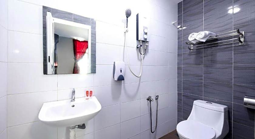 Super OYO 1018 Telang Usan Hotel Miri