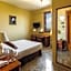Hotel Ara Solis