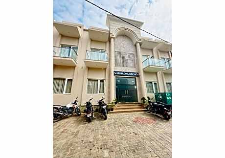 Hotel Shri Radha Orchid Barsana