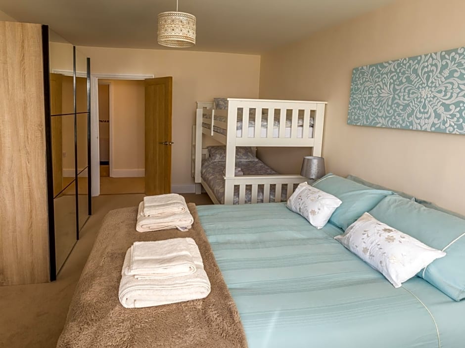 Beachside Apartment On The Beach