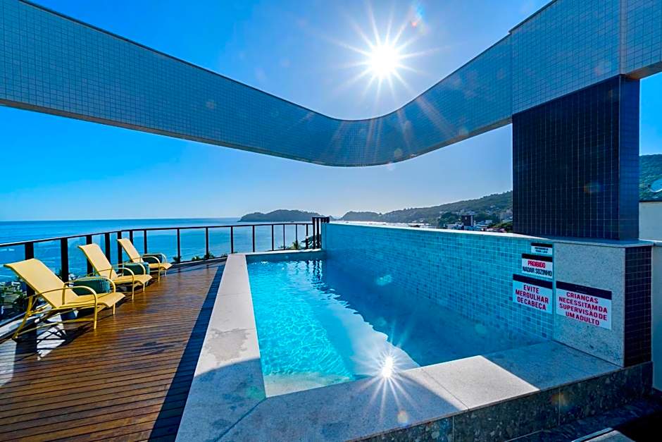 AION suítes 103 - Compacto e luxuoso Loft - Rooftop com piscina e academia - À poucos passos da praia