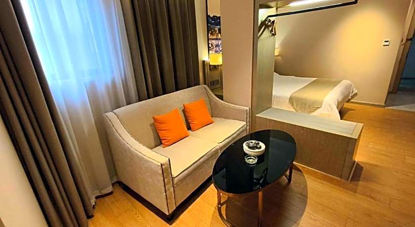 GreenTree Inn Qingyuan Qinghe Avenue Branch