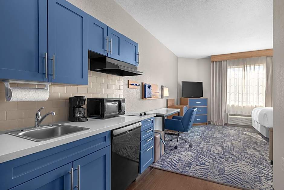 Candlewood Suites Alexandria By IHG