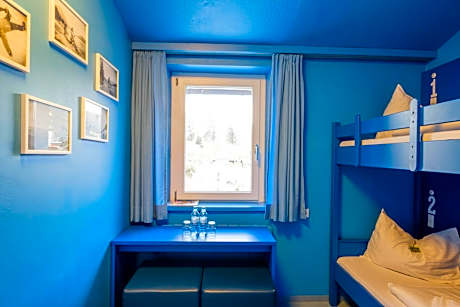 Twin Room with Shower