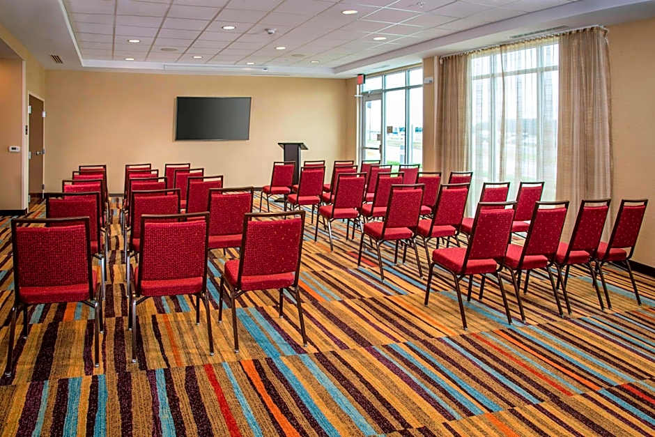 Fairfield Inn & Suites by Marriott Harrisburg International Airport