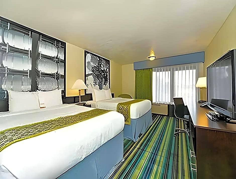 Super 8 by Wyndham Vallejo/Napa Valley