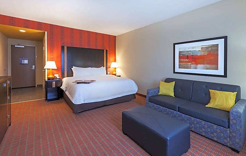 Hampton Inn By Hilton Marion