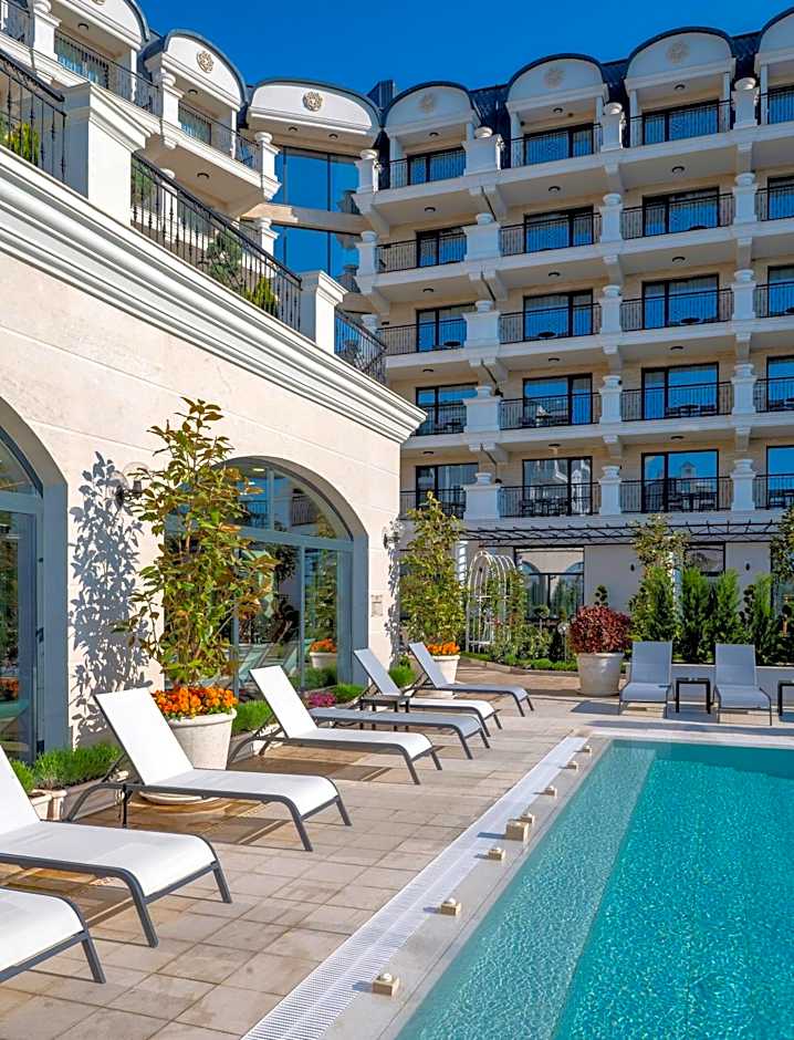 Casa di Fiore SPA and Medical Hotel, Mineral Pools & Private Beach
