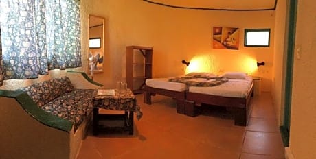 AFRICAN VILLAGE HOTEL