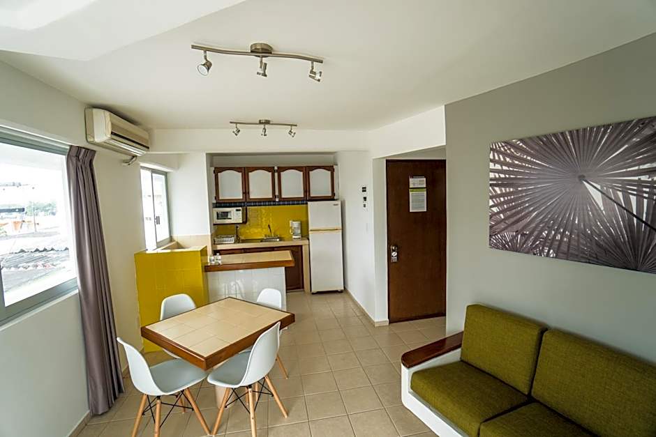 Hotel Suites Regina