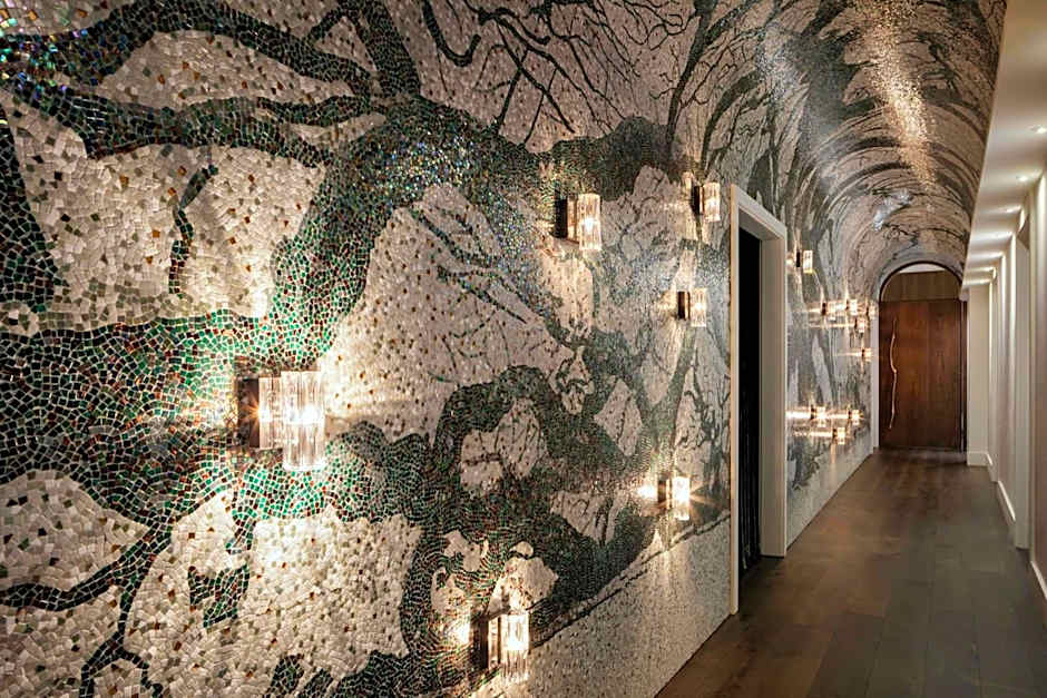 Grand Bohemian Lodge Greenville, Autograph Collection