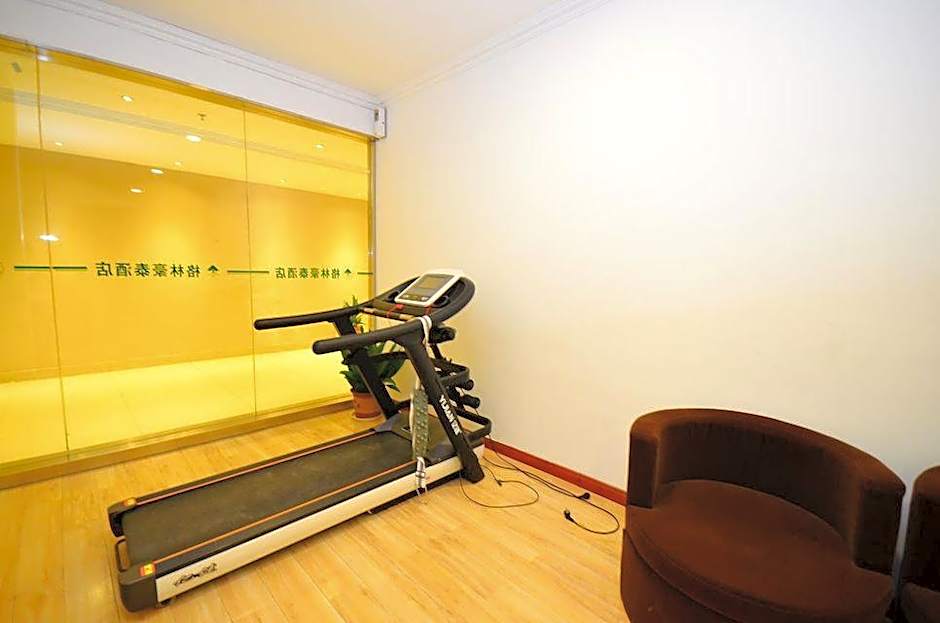 GreenTree Inn Liangyungang Donghai New Bus Station Express Hotel