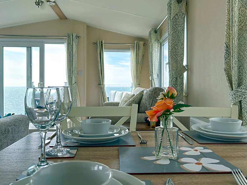 Europa Willow Pitch 29 Creek Caravan Park dog friendly