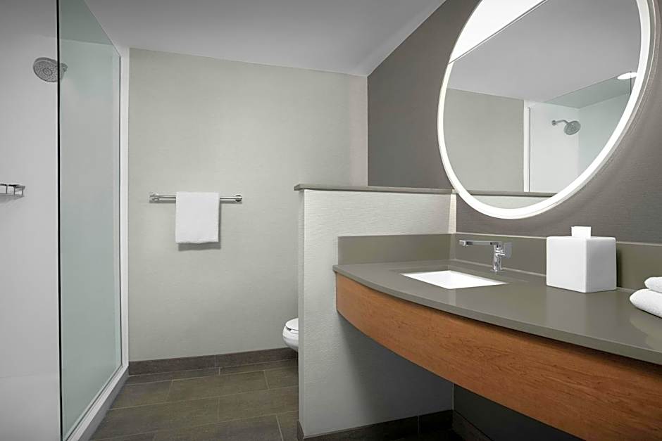 Courtyard by Marriott Pensacola Downtown