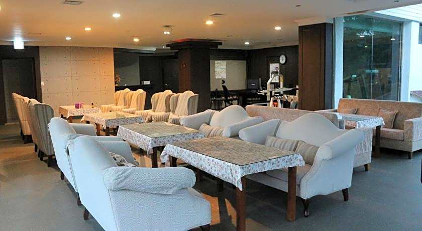 Hotel Valentine (Korea Quality)