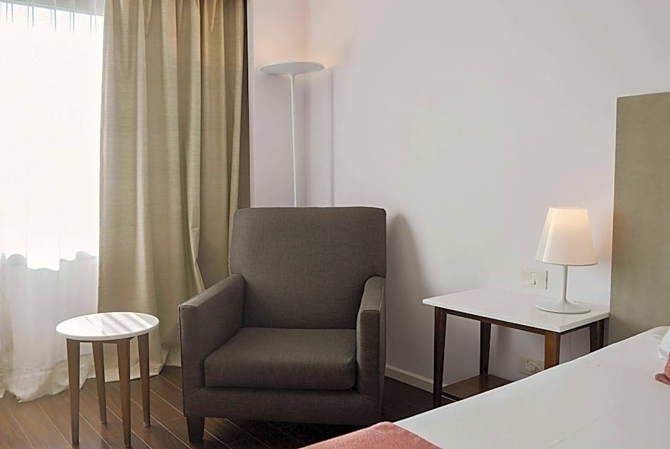 Dazzler by Wyndham Buenos Aires Recoleta