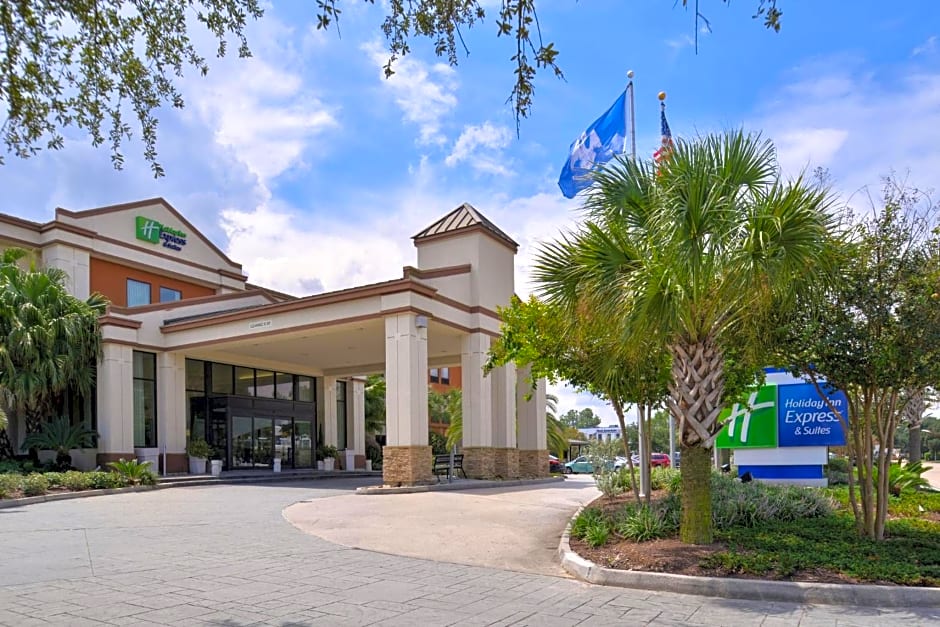 Holiday Inn Express and Suites New Orleans Airport