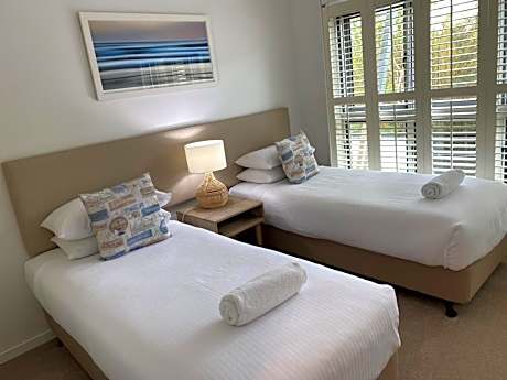 Two-Bedroom Villa with Terrace