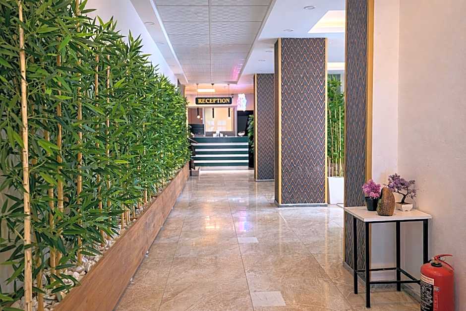 Akman City Hotel