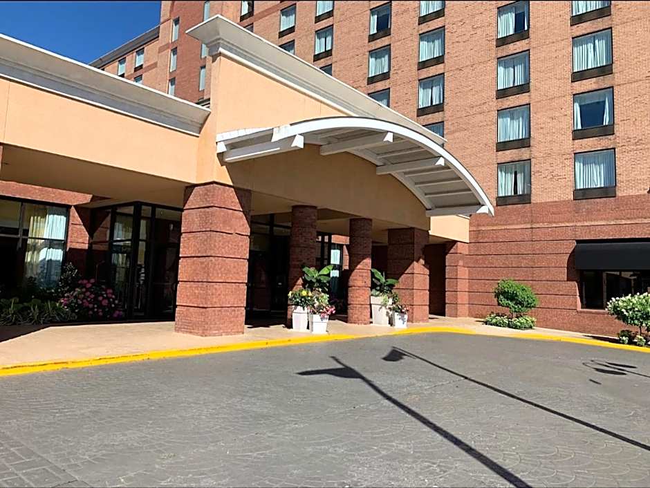 Lynchburg Grand Estate by IHG