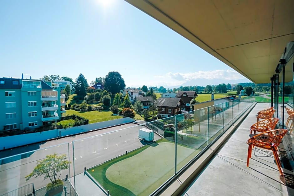 Hotel AVA