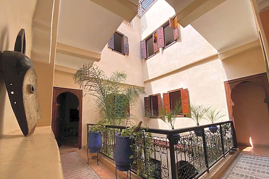 Riad Of The Storks